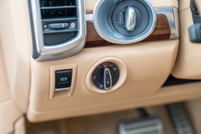 2014 Porsche Cayenne Turbo