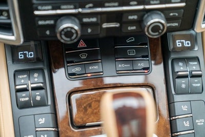 2014 Porsche Cayenne Turbo