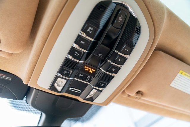 2014 Porsche Cayenne Turbo