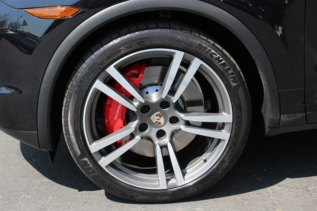 2012 Porsche Cayenne Turbo