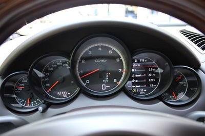 2012 Porsche Cayenne Turbo
