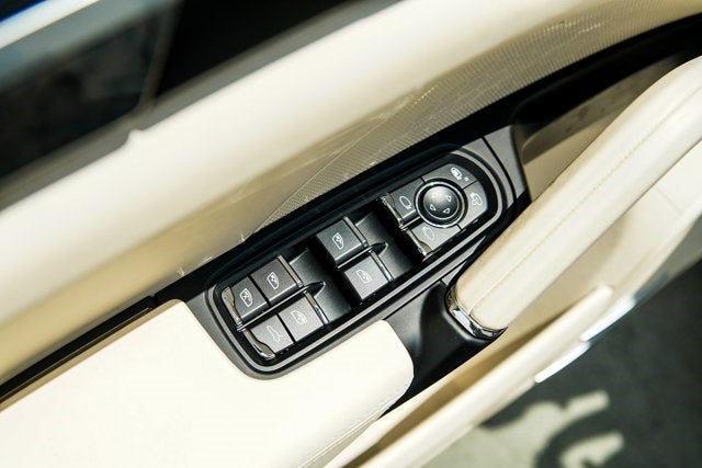 2016 Porsche Cayenne Turbo