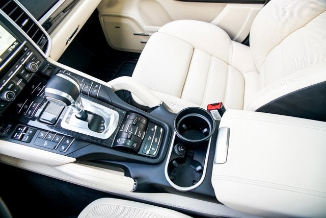 2016 Porsche Cayenne Turbo
