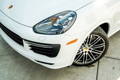 2016 Porsche Cayenne Turbo
