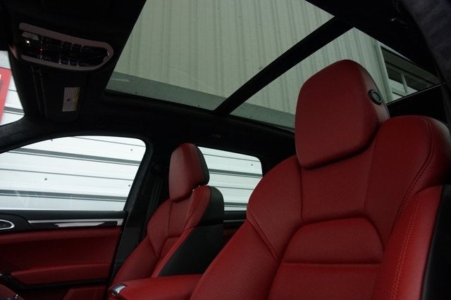 2017 Porsche Cayenne Turbo