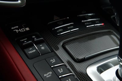 2017 Porsche Cayenne Turbo