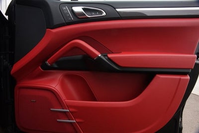 2017 Porsche Cayenne Turbo