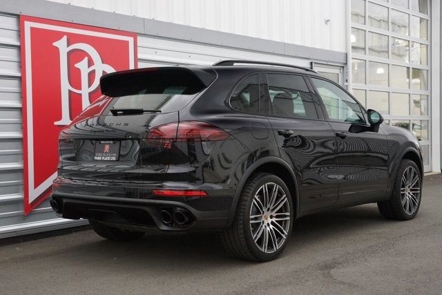 2017 Porsche Cayenne Turbo