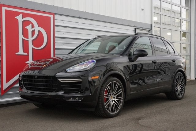 2017 Porsche Cayenne Turbo
