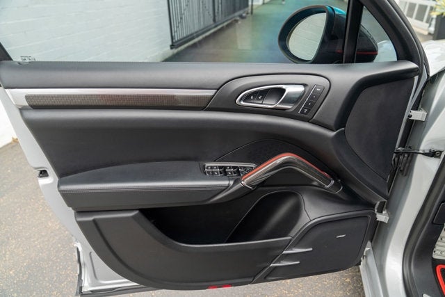 2014 Porsche Cayenne Turbo