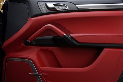 2014 Porsche Cayenne Turbo S