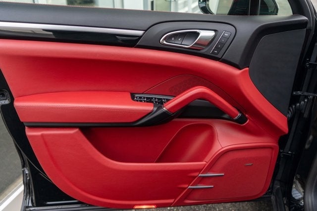 2017 Porsche Cayenne Turbo