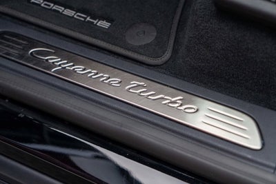 2017 Porsche Cayenne Turbo