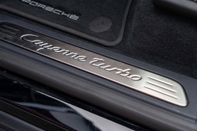 2017 Porsche Cayenne Turbo