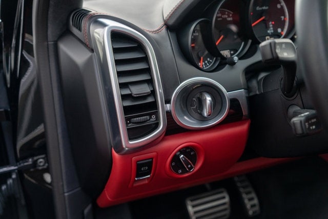 2017 Porsche Cayenne Turbo