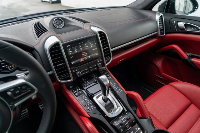 2017 Porsche Cayenne Turbo