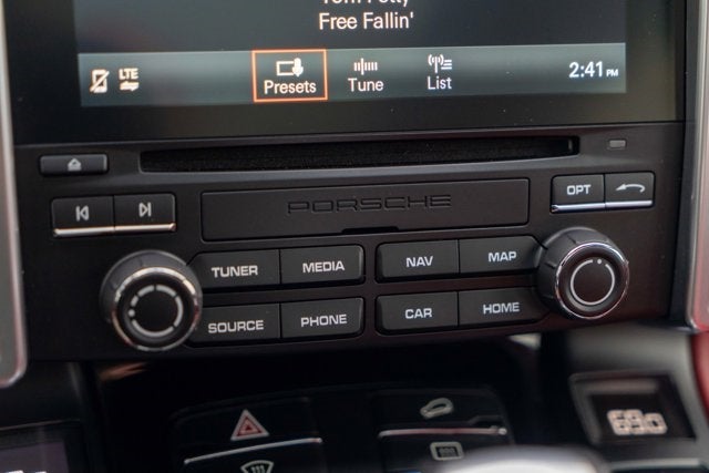 2017 Porsche Cayenne Turbo