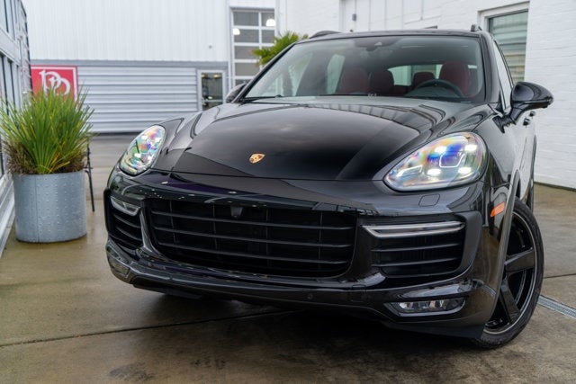 2017 Porsche Cayenne Turbo