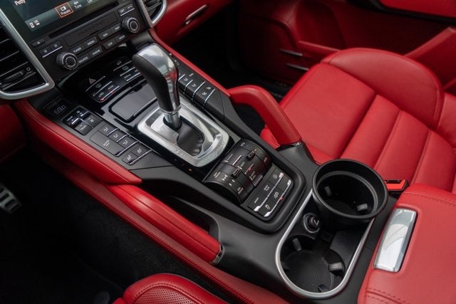 2017 Porsche Cayenne Turbo