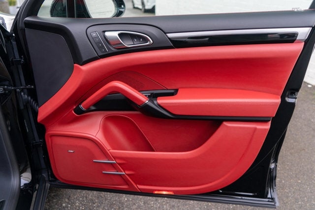 2017 Porsche Cayenne Turbo