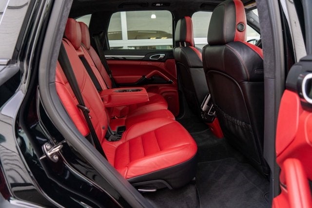 2017 Porsche Cayenne Turbo