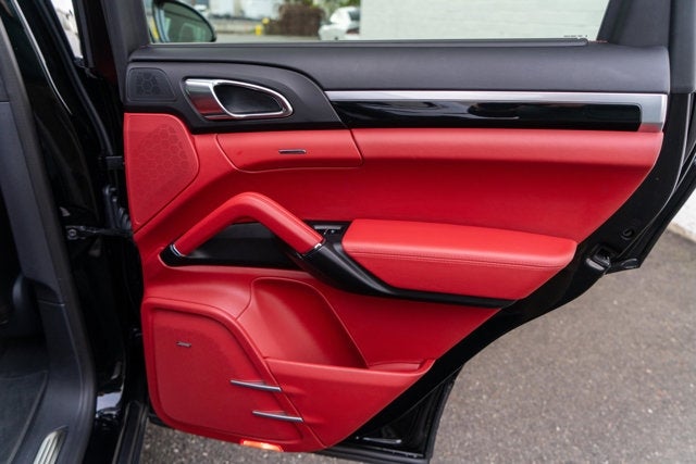 2017 Porsche Cayenne Turbo