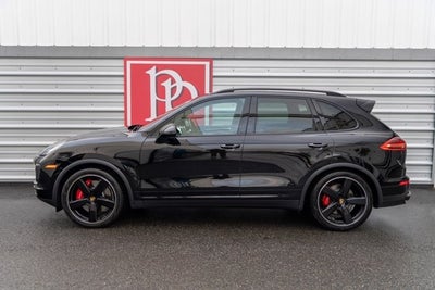 2017 Porsche Cayenne Turbo
