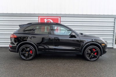 2017 Porsche Cayenne Turbo