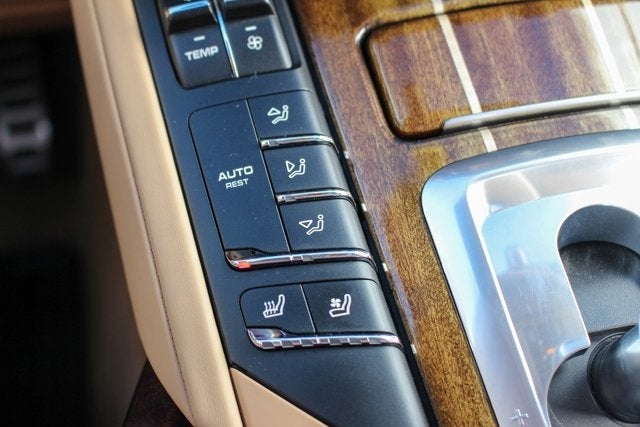 2016 Porsche Cayenne Turbo S