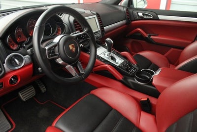 2016 Porsche Cayenne Turbo