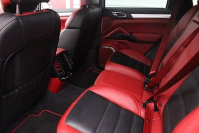 2016 Porsche Cayenne Turbo