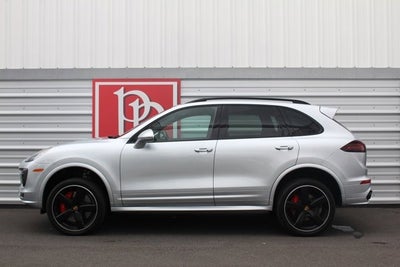 2016 Porsche Cayenne Turbo