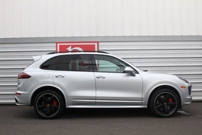 2016 Porsche Cayenne Turbo