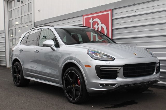 2016 Porsche Cayenne Turbo