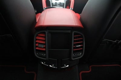 2016 Porsche Cayenne Turbo