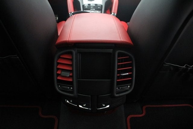 2016 Porsche Cayenne Turbo