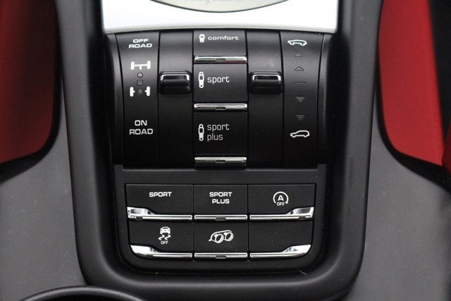2016 Porsche Cayenne Turbo