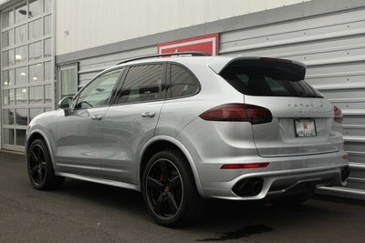 2016 Porsche Cayenne Turbo