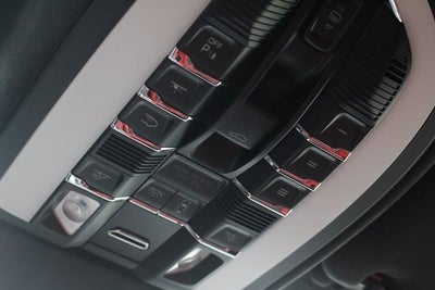 2016 Porsche Cayenne Turbo
