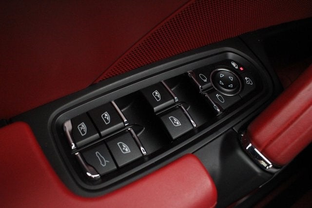 2016 Porsche Cayenne Turbo