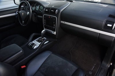 2009 Porsche Cayenne GTS