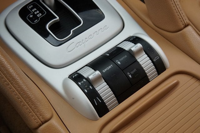 2008 Porsche Cayenne GTS