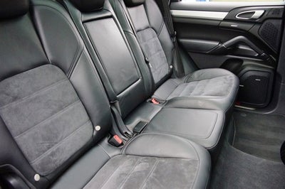 2014 Porsche Cayenne GTS