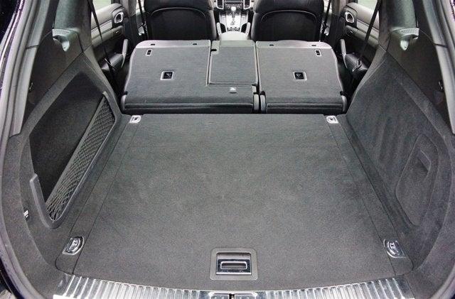 2014 Porsche Cayenne GTS