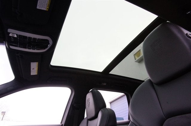 2014 Porsche Cayenne GTS