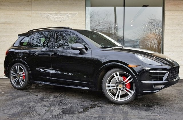 2014 Porsche Cayenne GTS