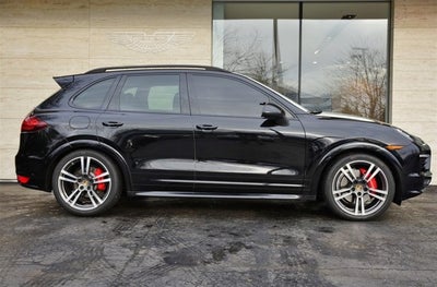 2014 Porsche Cayenne GTS