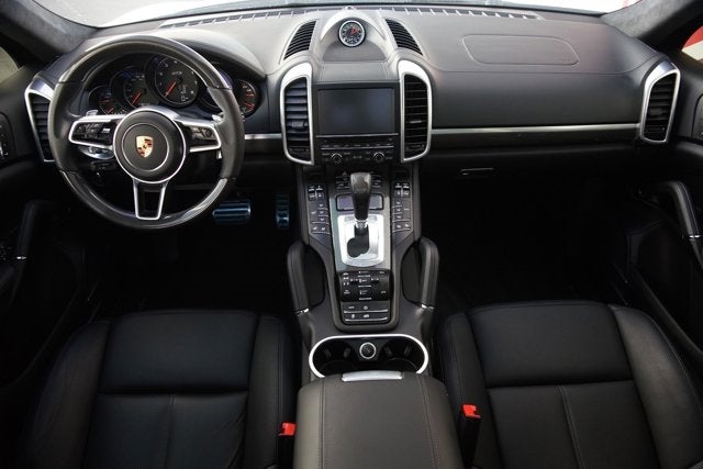 2016 Porsche Cayenne GTS