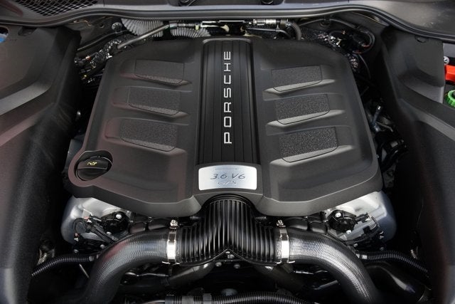 2016 Porsche Cayenne GTS