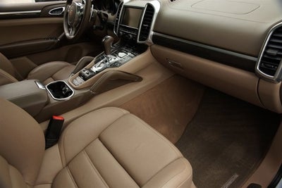 2013 Porsche Cayenne GTS